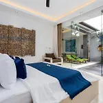 Villa Celine 2 Chambres Piscine Seminyak Bali